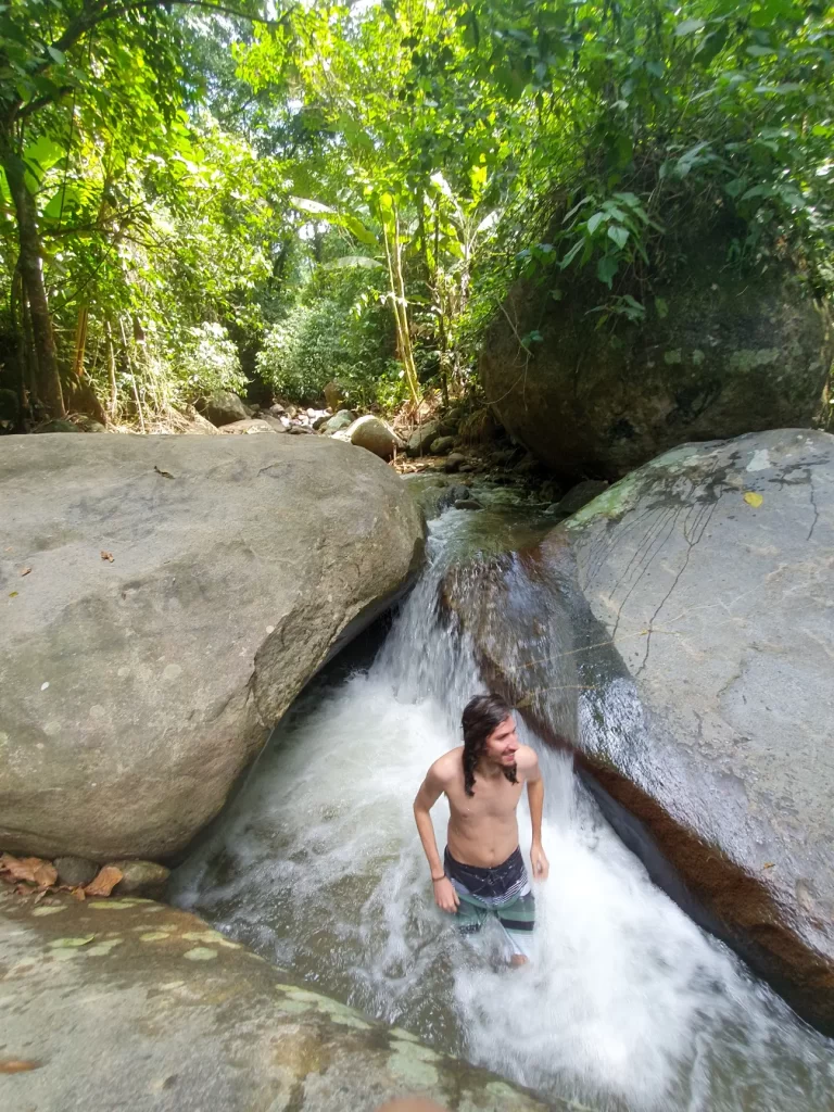 Poço do Mamilo (Pau da Fome) - 33 cachoeiras imperdíveis na cidade do Rio de Janeiro - Vamos Trilhar