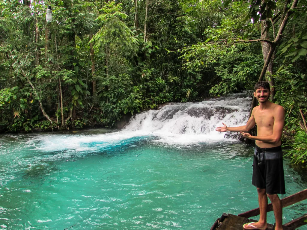 Deck para pulos Cachoeira do Formiga - Jalapão - TO - Vamos Trilhar]