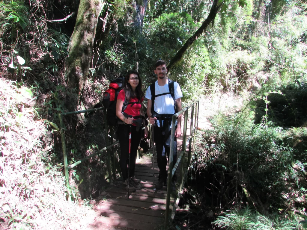 Abrigo 3 - Trilha da Pedra do Sino - Serra dos Órgãos - RJ - Vamos Trilhar