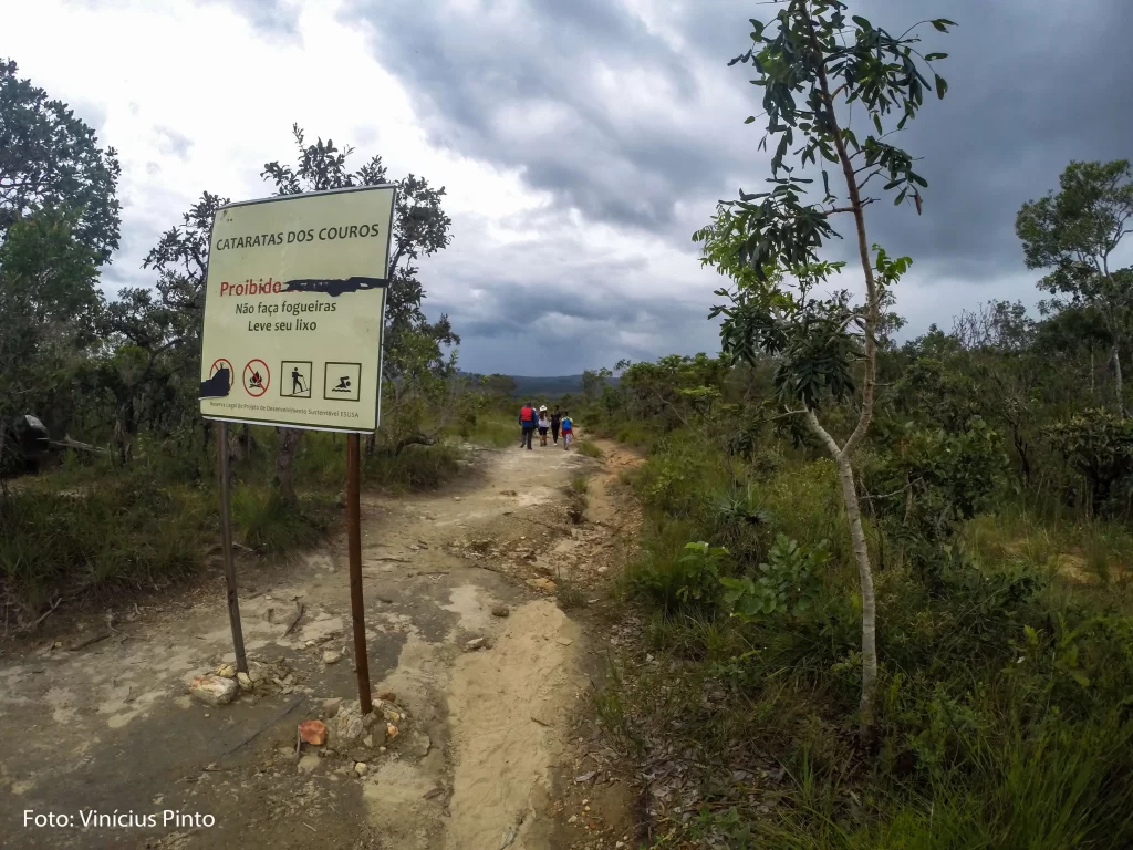 A incrível Catarata dos Couros - Chapada dos Veadeiros - GO - Vamos Trilhar