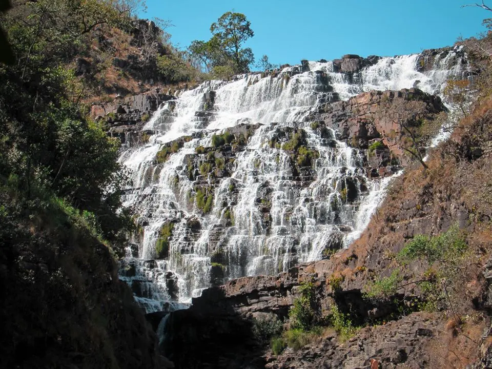 vamos-trilhar - cachoeira Almécegas, um dos primeiros pontos da nossa viagem de 8 dias
