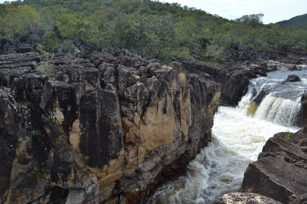 Cânions da Chapada dos Veadeiros - GO - Vamos Trilhar