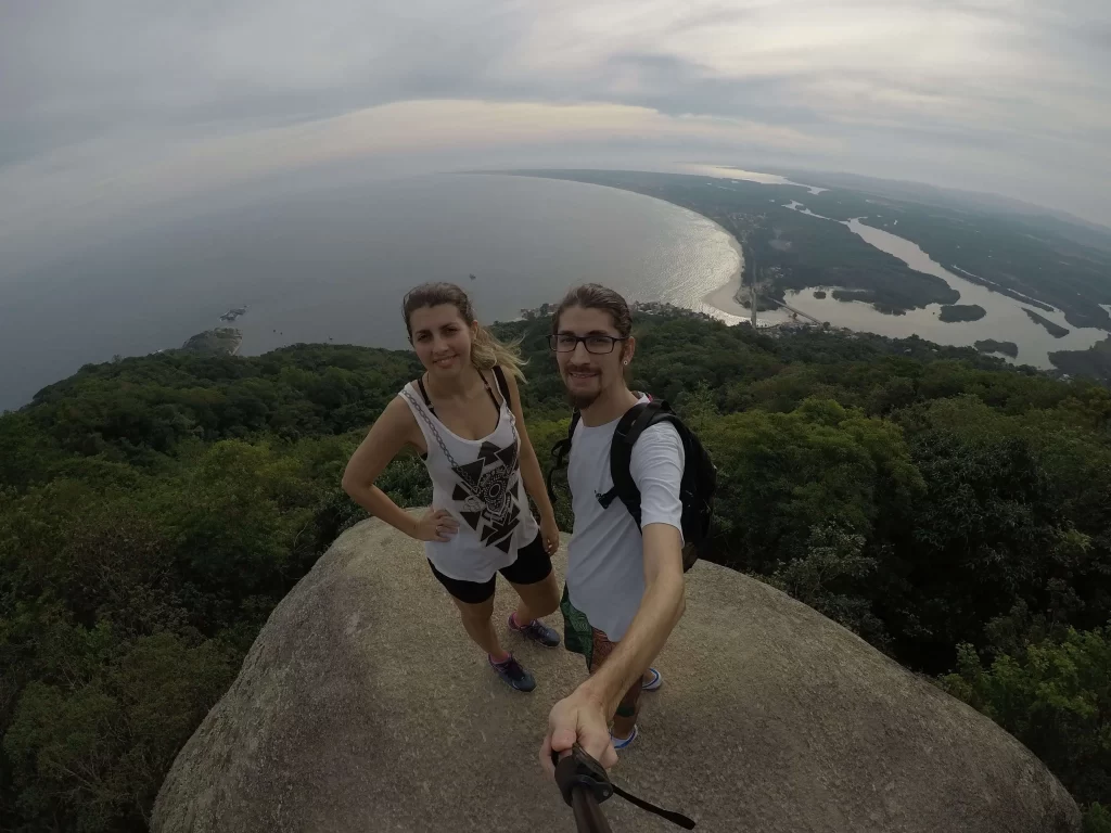 Mirante no meio da trilha da Pedra do Telégrafo - RJ - Vamos Trilhar