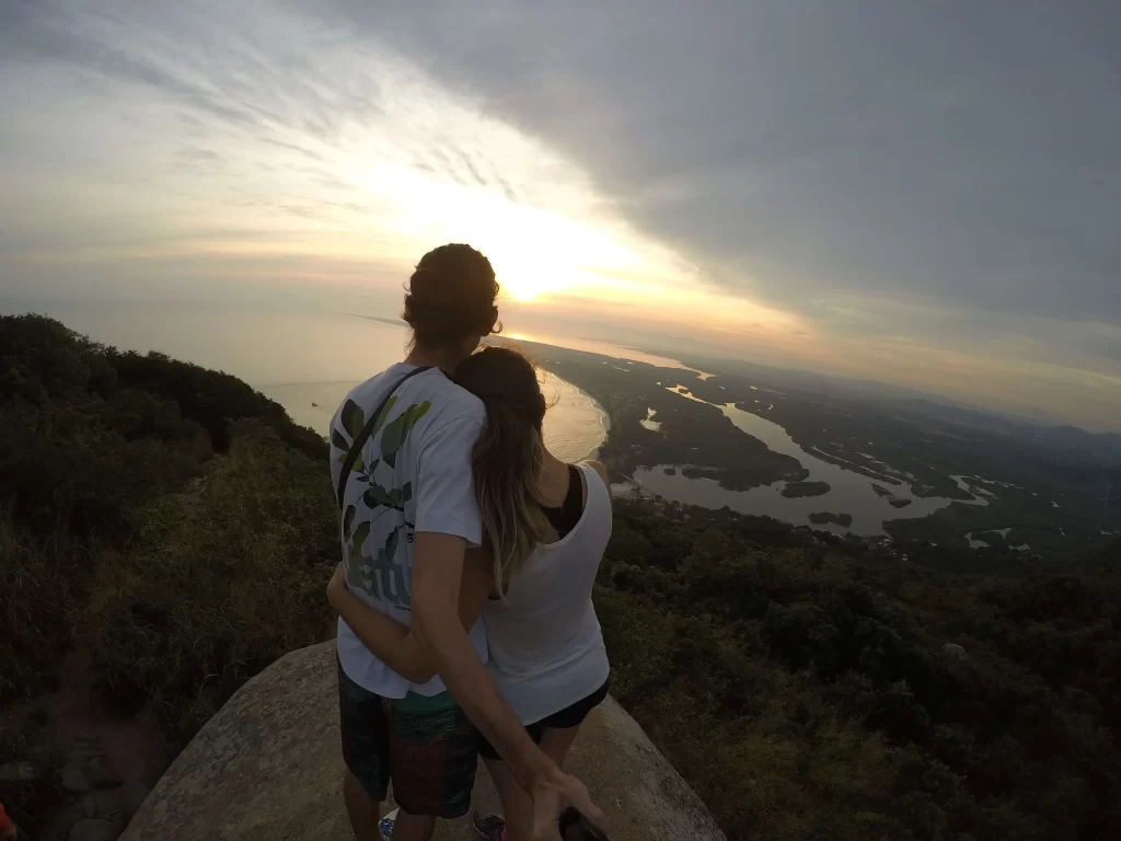 Pôr do sol na Pedra do Telégrafo - RJ - Vamos Trilhar