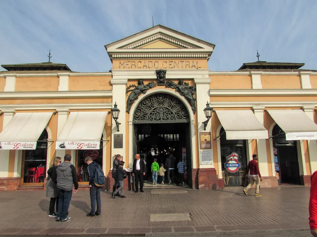 Conheça tudo sobre o Mercado Central de Santiago - Chile - Vamos Trilhar