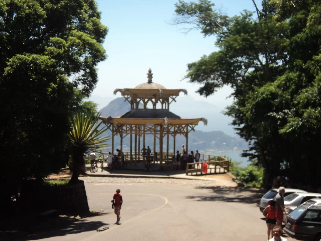 Conheça tudo sobre a Vista Chinesa - RJ