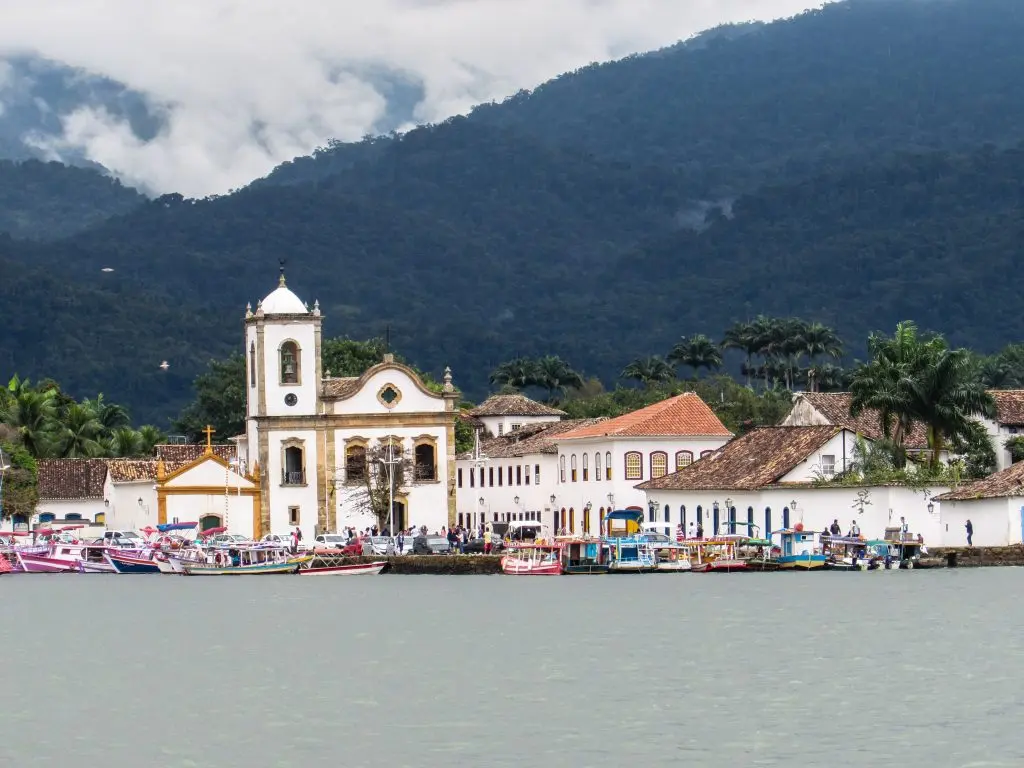 Conheça tudo sobre Paraty e seus principais atrativos - Vamos Trilhar-min