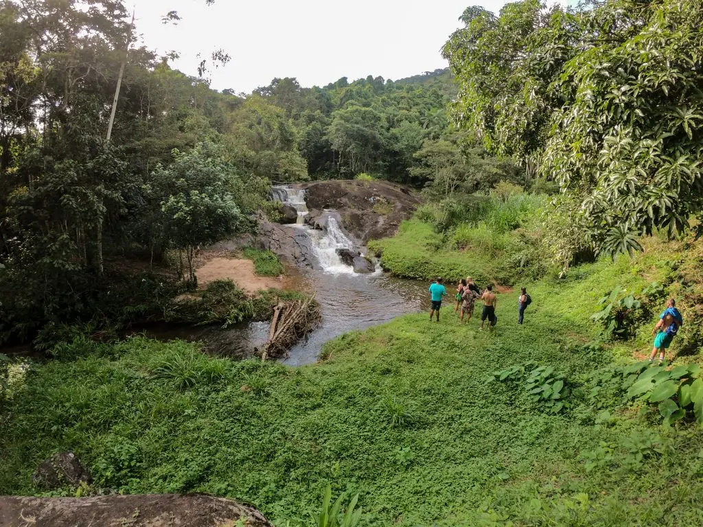 A Cachoeira do Quintal - Santa Rita de Jacutinga - MG - Vamos