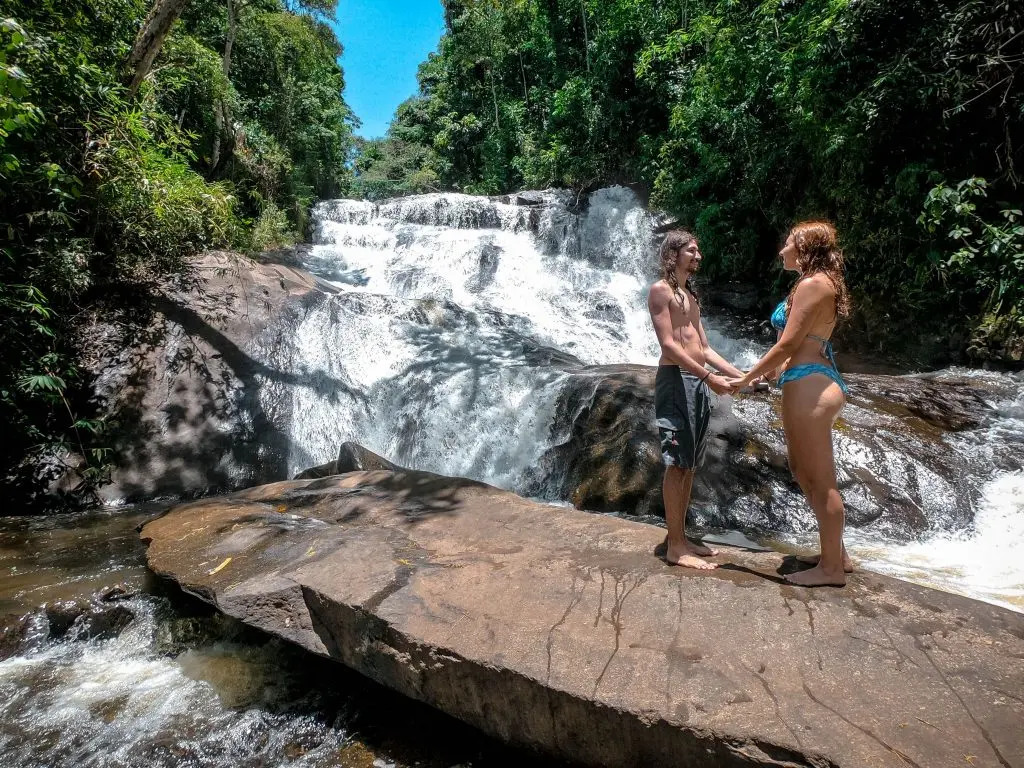 Cachoeira do Batismo - Recanto das Cachoeiras - Santa Rita de Jacutinga - MG - Vamos Trilhar