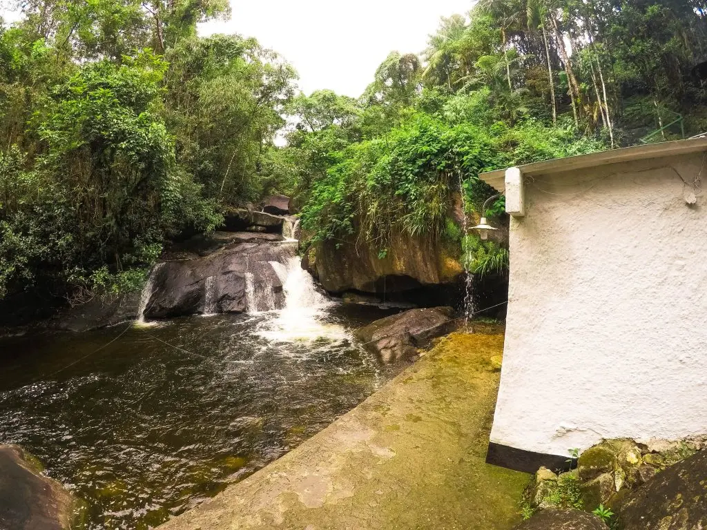 Poço da Sauna - Camping Clube do Brasil da Serrinha do Alambari - RJ - Vamos Trilhar-min