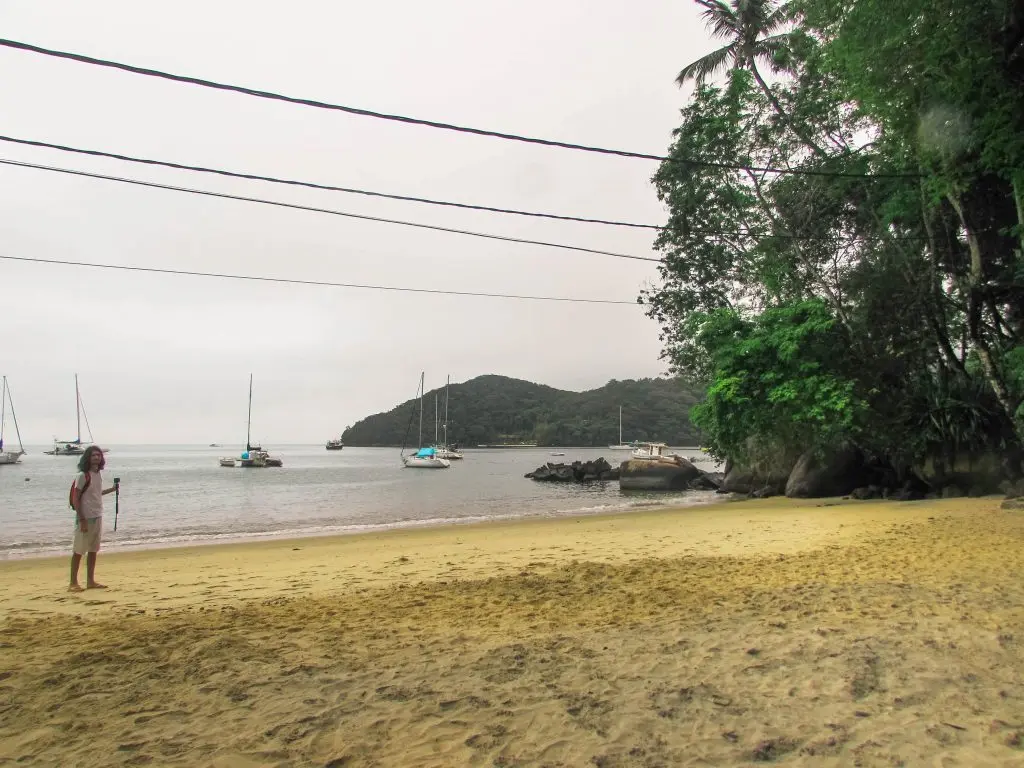 A Praia da Júlia - Circuito de Praias do Abraãozinho - Ilha Grande - RJ - Vamos Trilhar-min