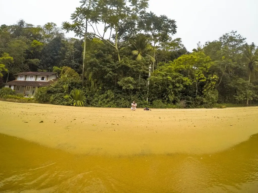 A Praia do Abraãozinho - Circuito de Praias do Abraãozinho - Ilha Grande - RJ - Vamos Trilhar-min