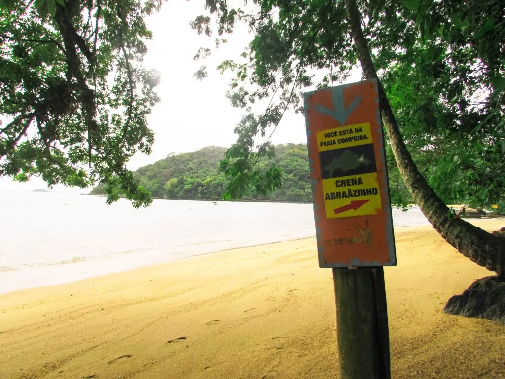 Chegada na Praia Comprida - Circuito de Praias do Abraãozinho - Ilha Grande - RJ - Vamos Trilhar-min