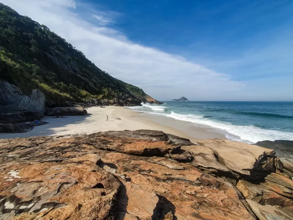 Praia do Inferno - Praias Selvagens de Guaratiba - RJ - Vamos Trilhar