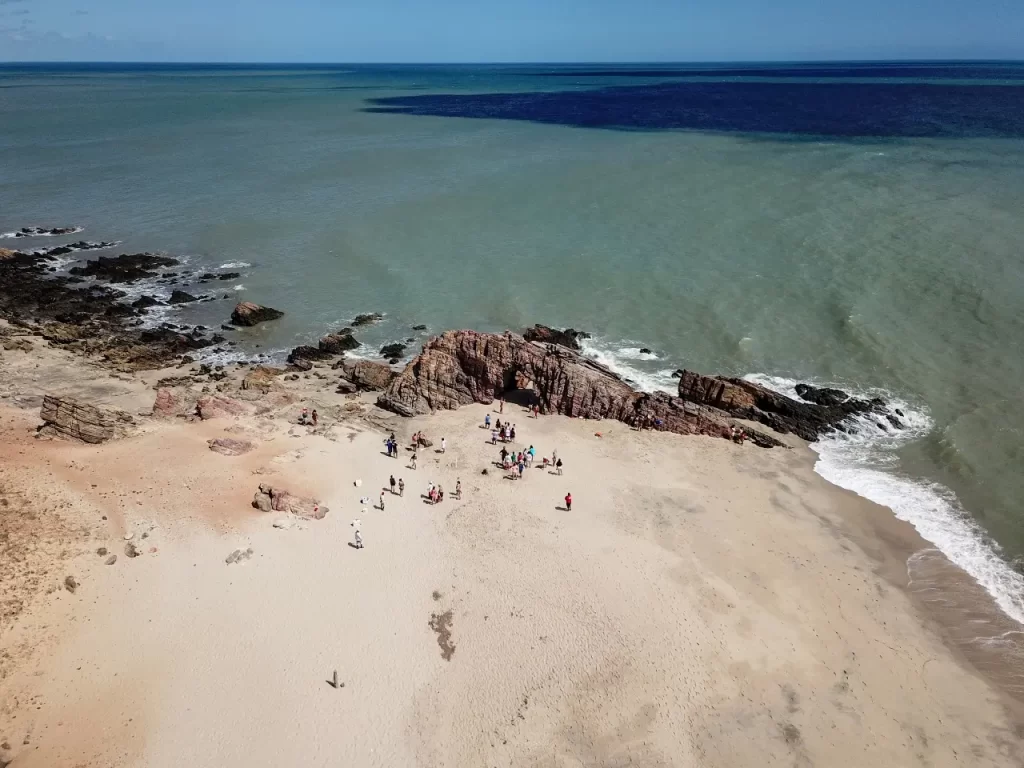 Conhecendo a Pedra Furada - Jericoacoara - CE - Vamos Trilhar