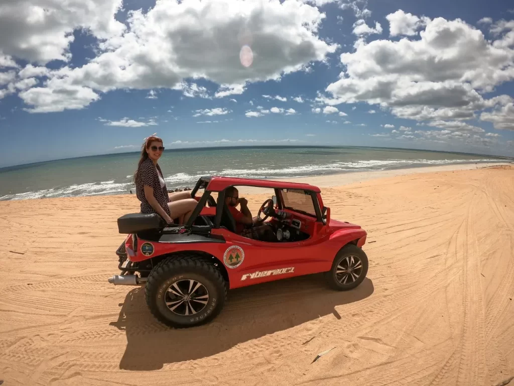 Passeio de Buggy Lado Leste Jericoacoara - Pedra Furada e Árvore da Preguiça - Jericoacoara - CE - Vamos Trilhar