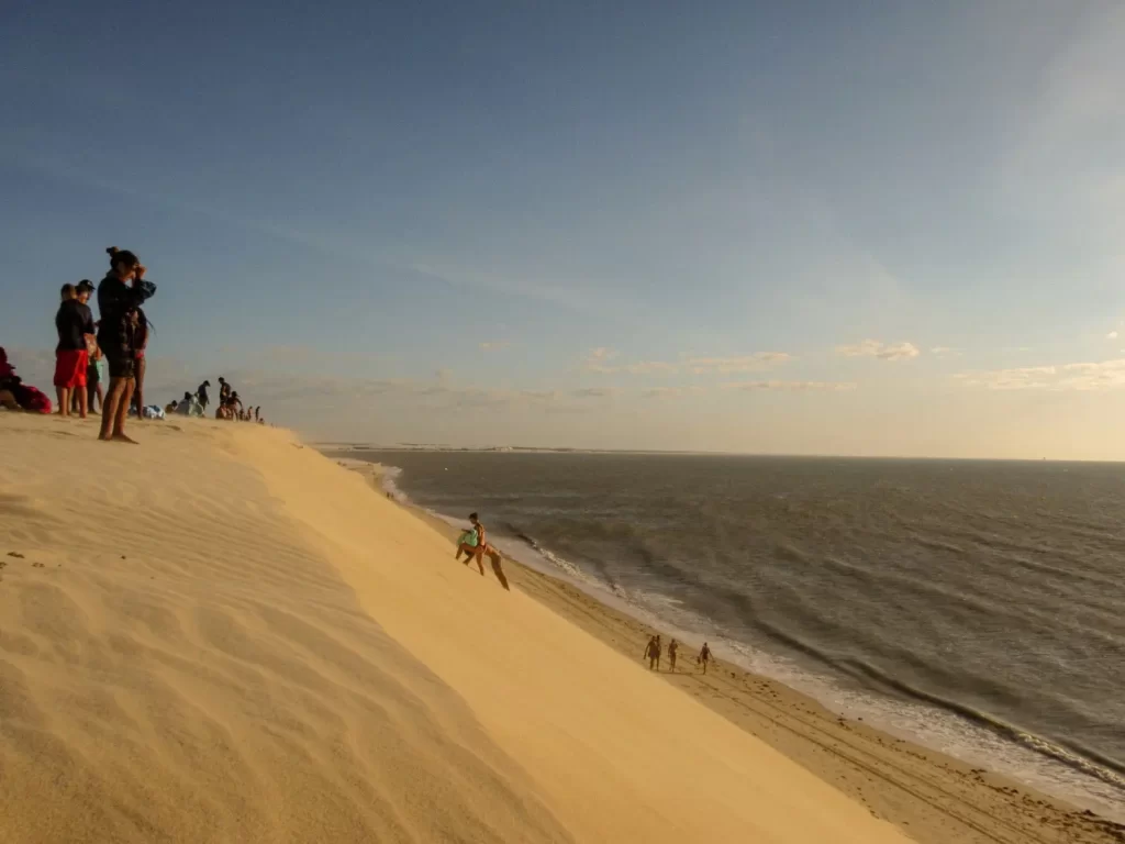 A Duna do Pôr do Sol - Jericoacoara - CE - Vamos Trilhar