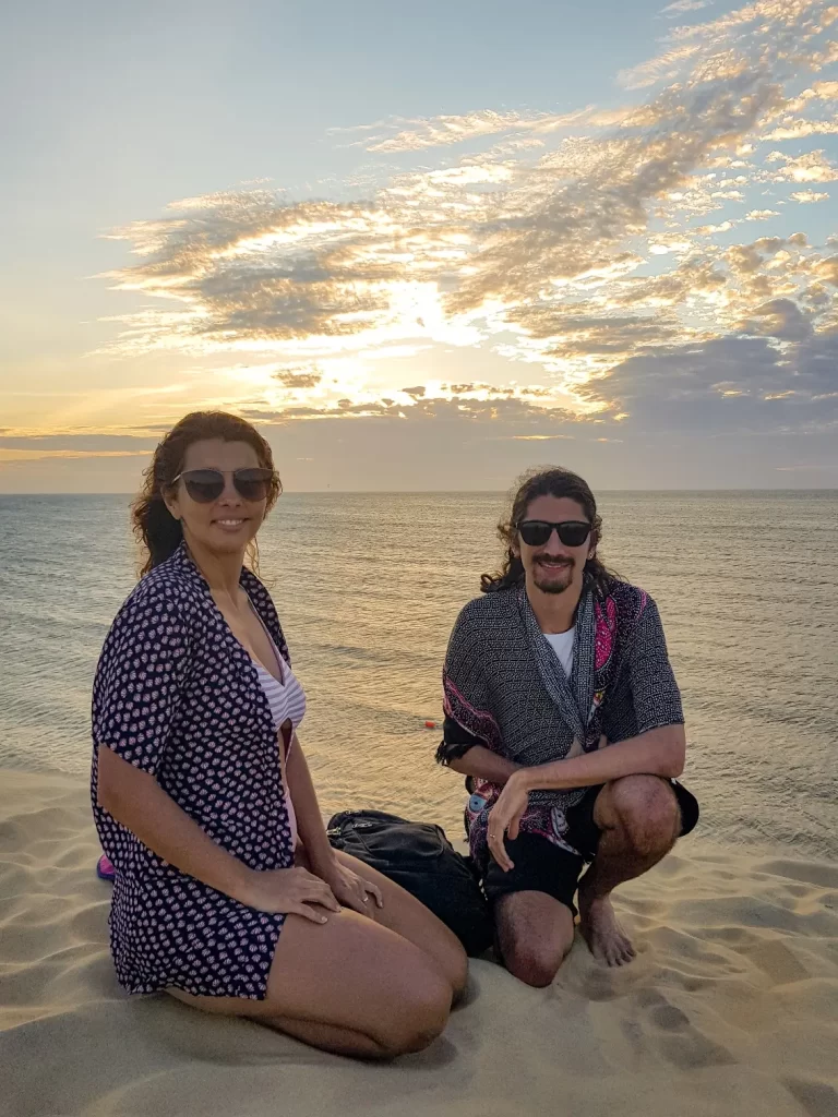 Nuvens cobrindo o Pôr do Sol na Duna do Pôr do Sol - Jericoacoara - CE - Vamos Trilhar