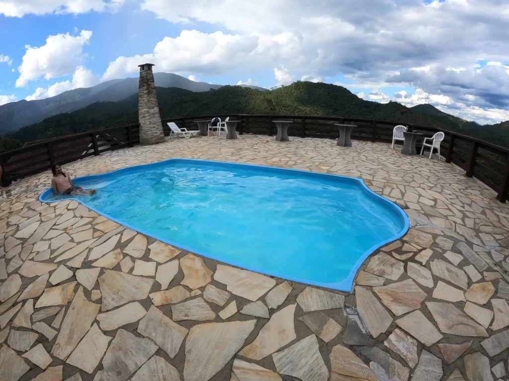 Piscina da Pousada Bela Mauá - Visconde de Mauá - RJ - Vamos Trilhar