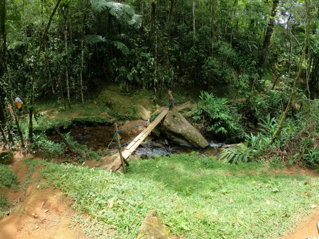 Trilha da Cachoeira Véu da Noiva - Visconde de Mauá - RJ - Vamos Trilhar