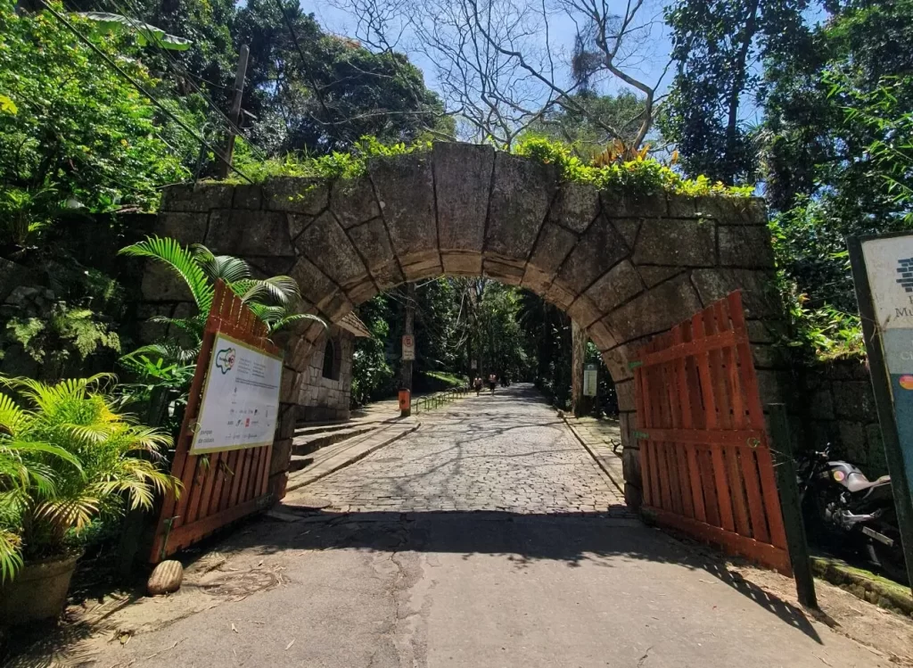 Entrada do Parque da Cidade do Rio de Janeiro - Vamos Trilhar
