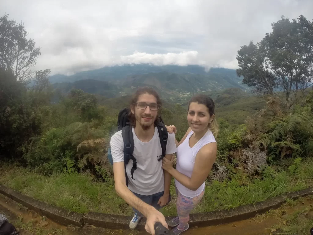 Mirante do camping no Parque Nacional do  Caparaó - MG - Vamos Trilhar