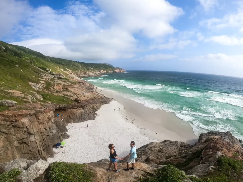 Conheça tudo sobre a Praia Brava - Arraial do Cabo - Região dos Lagos - RJ