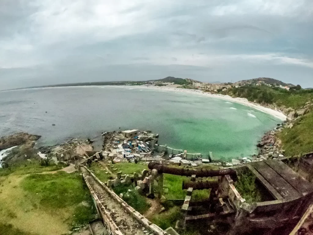 Vista da Praia Grande do Pontal do Atalaia - Arraial do Cabo - Região dos Lagos - RJ