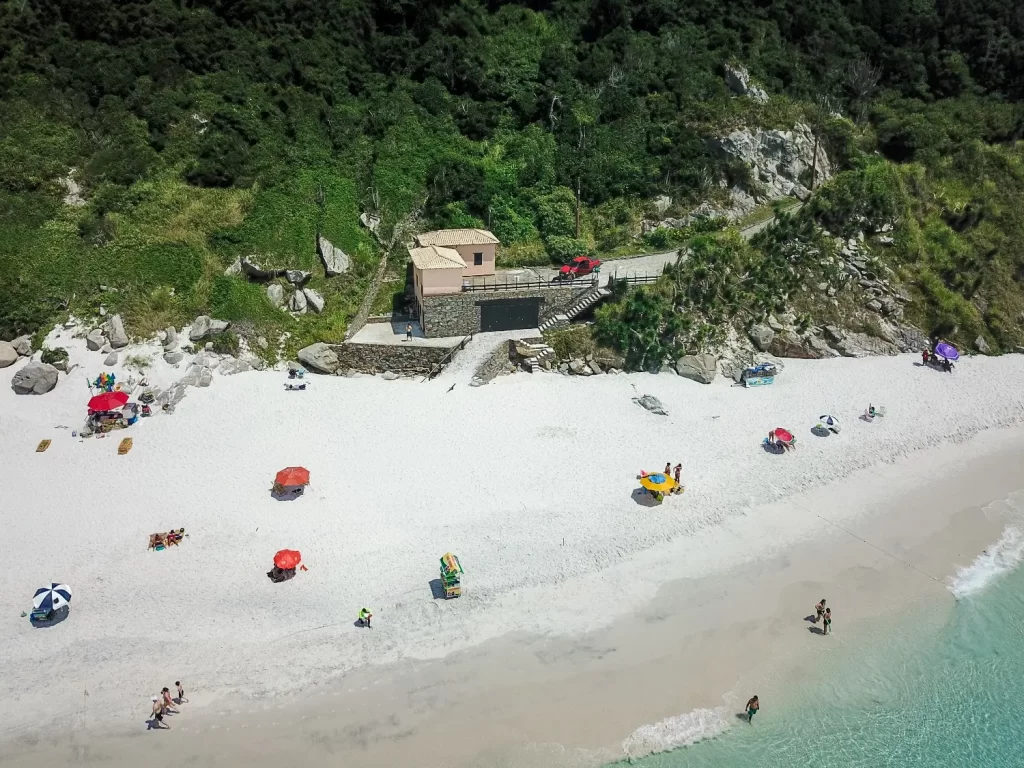 Casa do ex-prefeito - Prainhas do Pontal do Atalaia - Arraial do Cabo - RJ - Vamos Trilhar