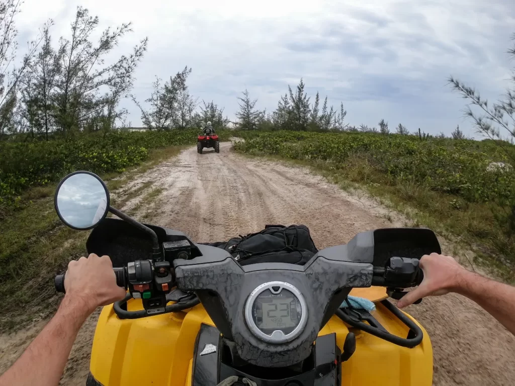 Entrando com Quadriciclo pelo Parque das Dunas - Cabo Frio - RJ - Vamos Trilhar