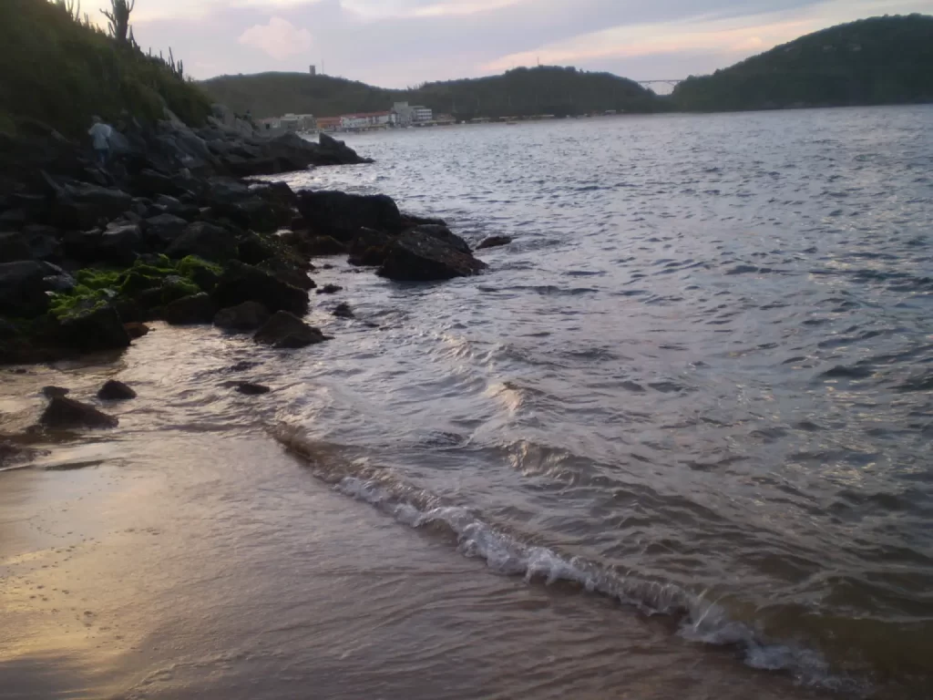 Praia da Graçainha - Prainha - Arraial do Cabo - RJ - Vamos Trilhar