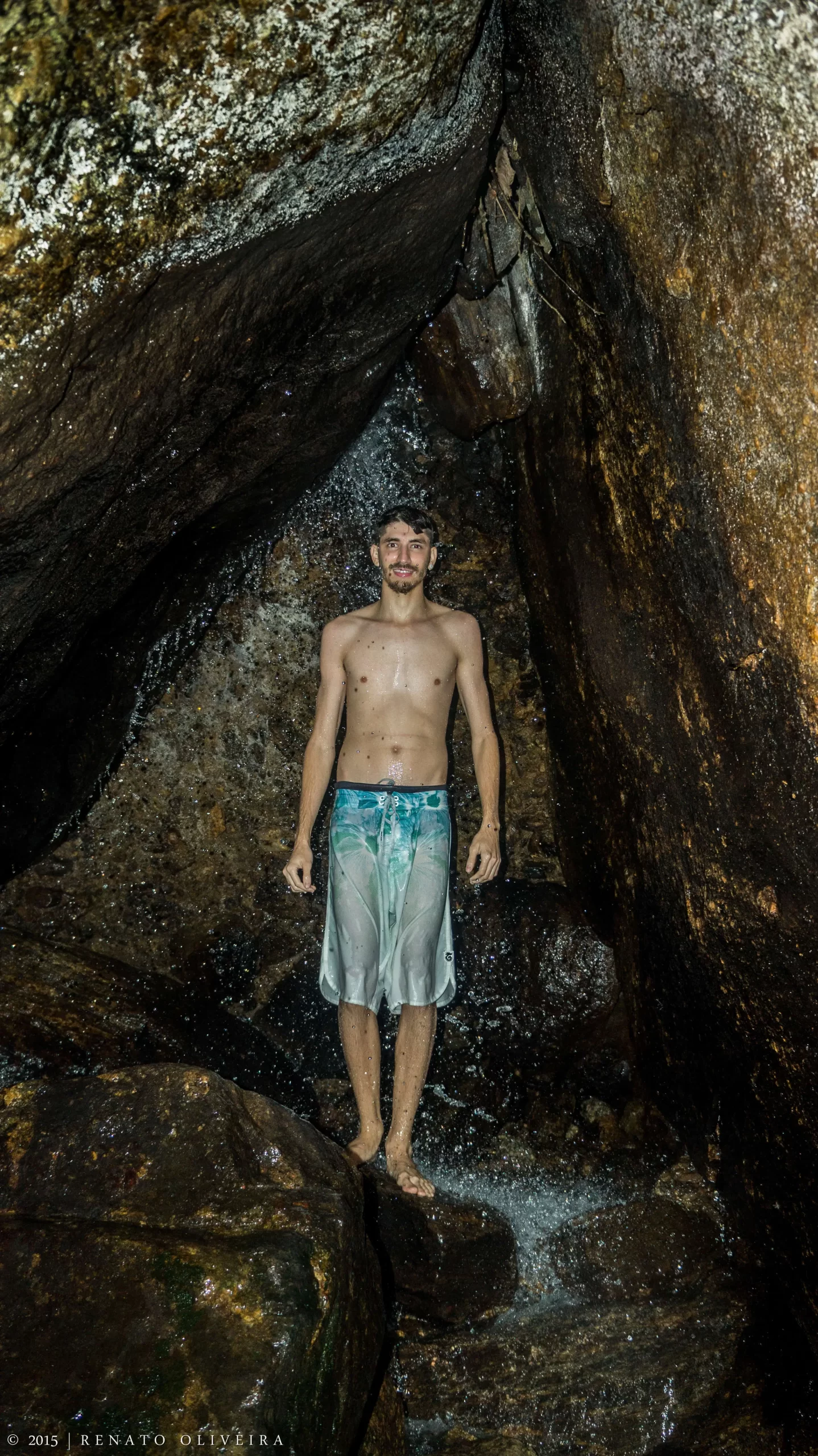 queda d'água da Cachoeira da Gruta (Horto) - Vamos Trilhar