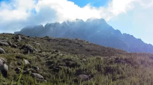 Pico das Agulhas Negras - Conheça as trilhas e atrações da parte alta do Parque Nacional de Itatiaia - RJ - Vamos Trilhar