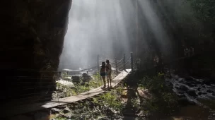 Gruta Santa Bárbara - Complexo Turístico do Poço Azul - Chapada das Mesas - MA - Vamos Trilhar