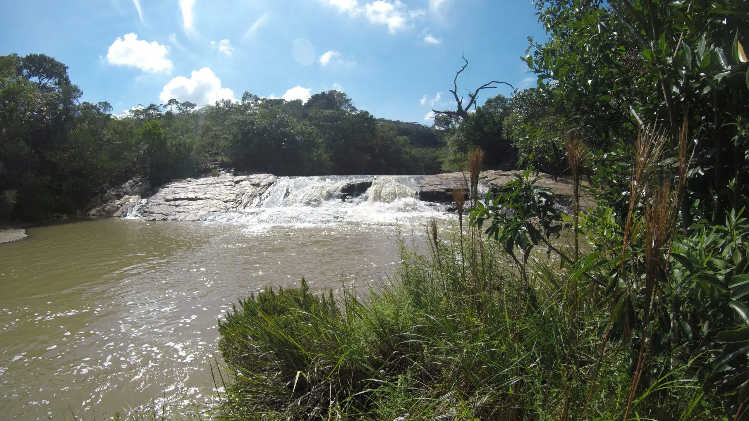 Cachoeira do Índio, no Complexo da Zilda, em Carrancas (MG)