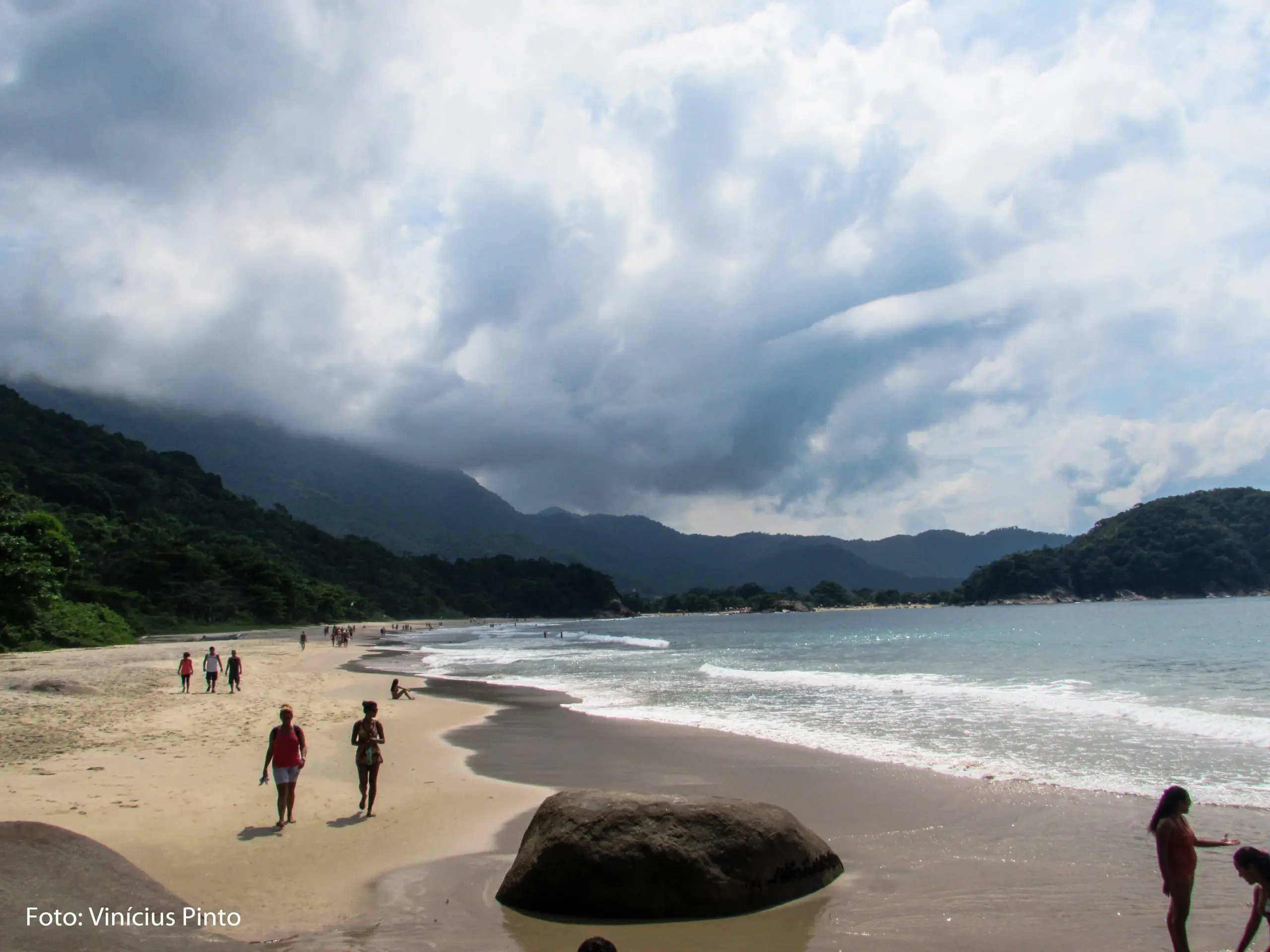 vamos-trilhar - Praia do Cachadaço, em Trindade, alternativa menos lotada que a Região dos Lagos no feriado de 20 de novembro