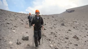 O preparo para a subida do Vulcão Lascar - Atacama - Chile - Vamos Trilhar-min