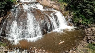 Conheça tudo sobre as Cachoeiras do Por Acaso, Escorrega e Batismo - Santa Rita de Jacutinga - MG - Vamos Trilhar