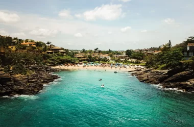 Conheça tudo sobre a Praia da Ferradurinha – Búzios – RJ