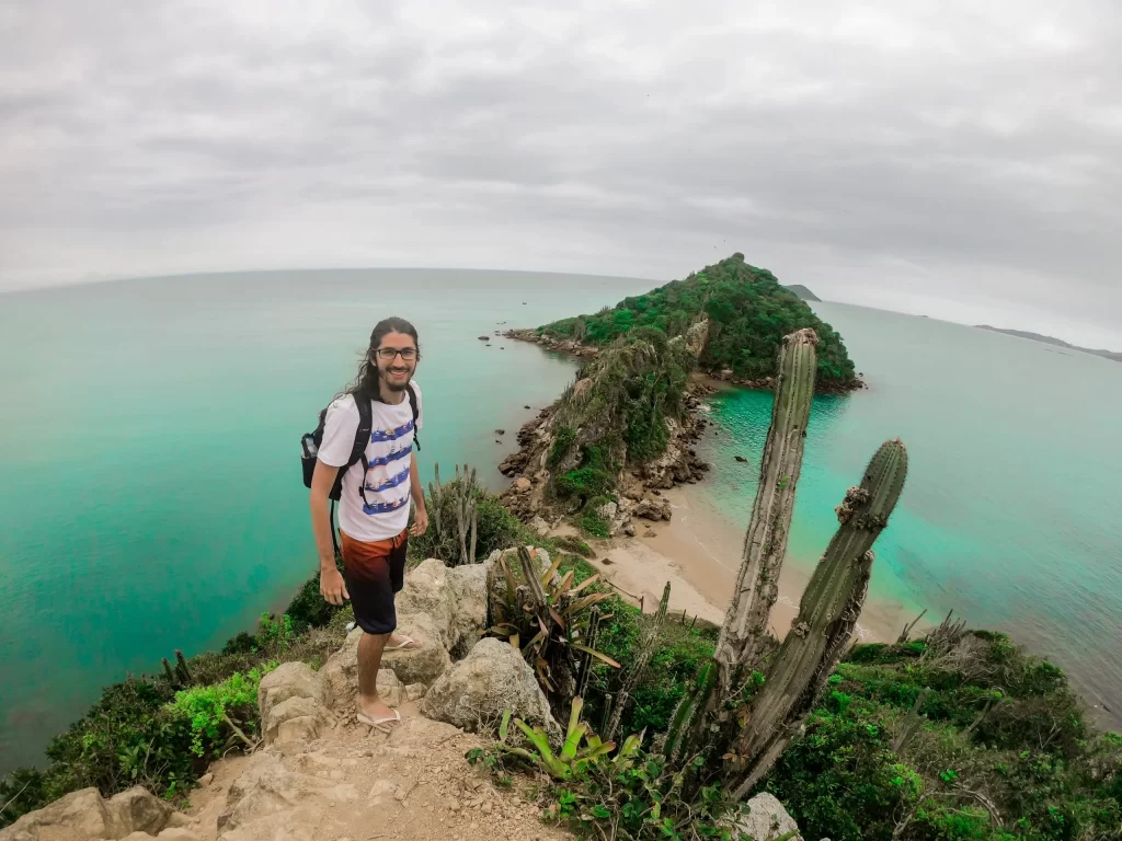 Chegando na Ponta do Pai Vitório - Búzios - RJ - Vamos Trilhar-min