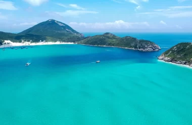 Conheça tudo sobre a Praia da Ilha do Farol – Arraial do Cabo