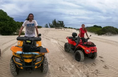 Conheça tudo sobre o Passeio de Quadriciclo pelo Parque das Dunas – Cabo Frio – RJ