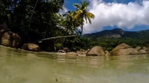 Roteiro do passeio de lancha de volta completa na Ilha Grande - Vamos Trilhar