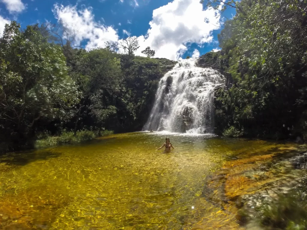 Conheça tudo sobre a Cachoeira Lagoa Azul - Capitólio - MG - Vamos Trilhar