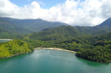 37 praias maravilhosas para você conhecer na Costa Verde do Rio de Janeiro