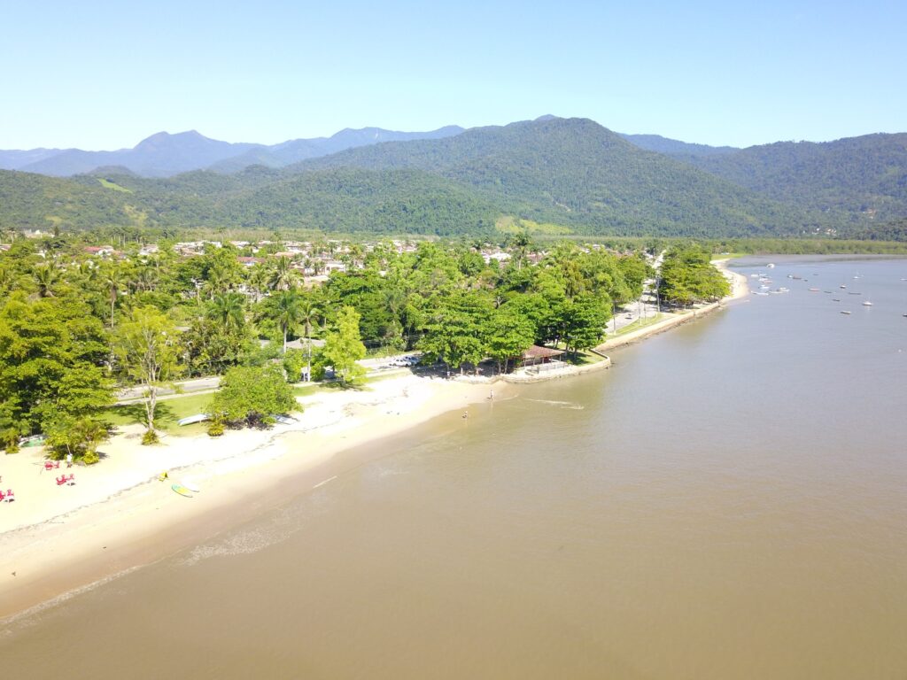 Praia do Jabaquara - Paraty - RJ - Vamos Trilhar