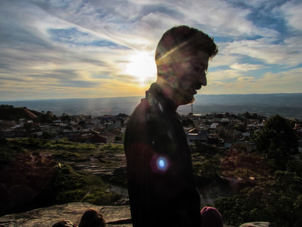 Pôr do sol na Pedra da Bruxa - São Thomé das Letras - MG - Vamos Trilhar