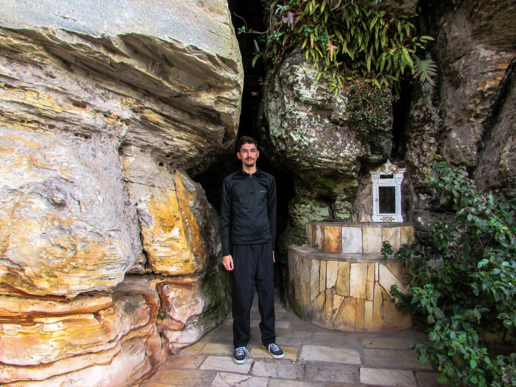 Gruta de São Thomé - São Thomé das Letras - MG - Vamos Trilhar