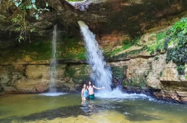 Conheça tudo sobre a Cachoeira da Pedra Furada – Presidente Figueiredo – AM
