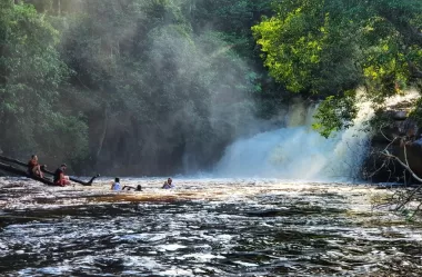 Conheça tudo sobre a Cachoeira do Mutum – Presidente Figueiredo – AM